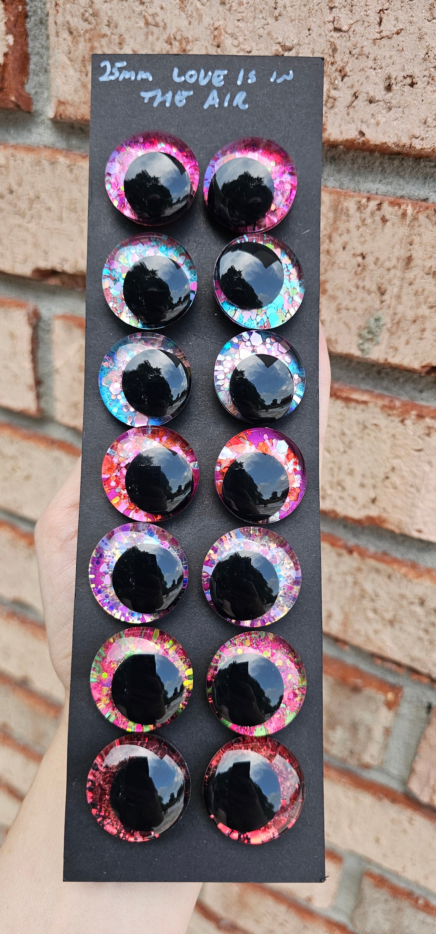 Discontinued Offcentered Eyes, Centered Eyes Clearance 40%-75% OFF
