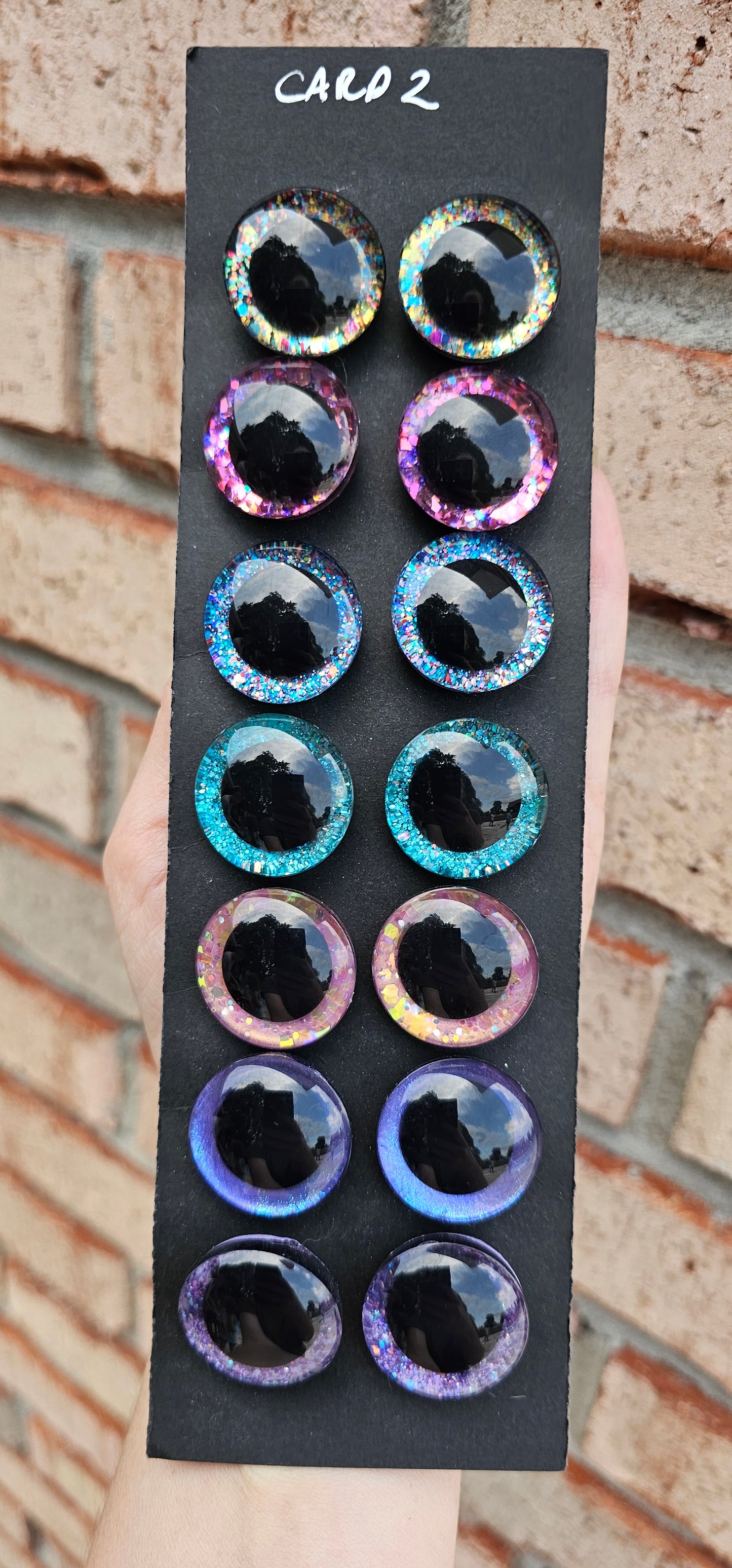 Discontinued Offcentered Eyes, Centered Eyes Clearance 40%-75% OFF