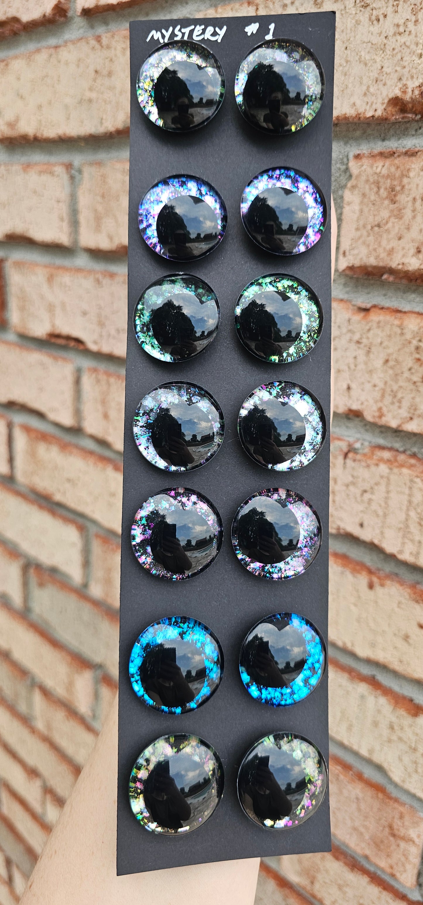 Discontinued Offcentered Eyes, Centered Eyes Clearance 40%-75% OFF