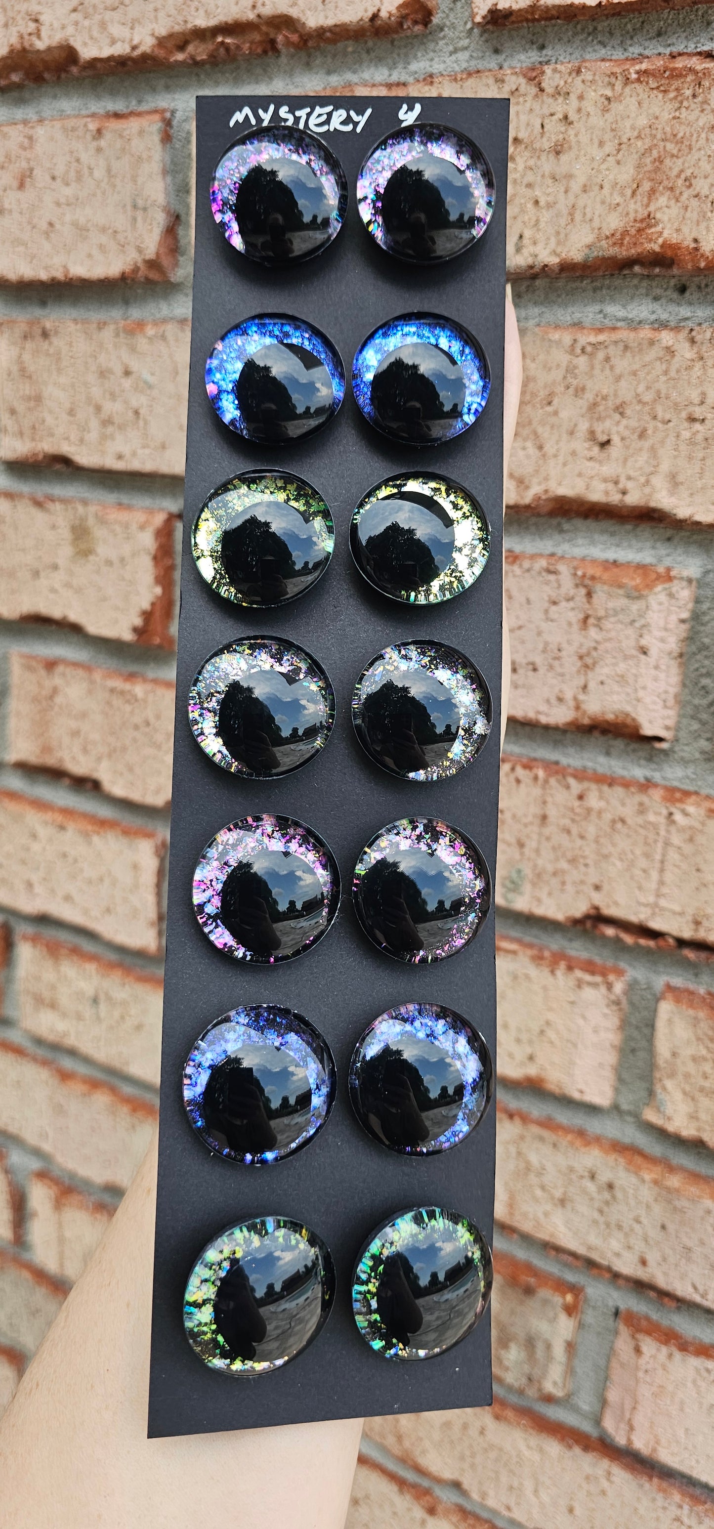 Discontinued Offcentered Eyes, Centered Eyes Clearance 40%-75% OFF
