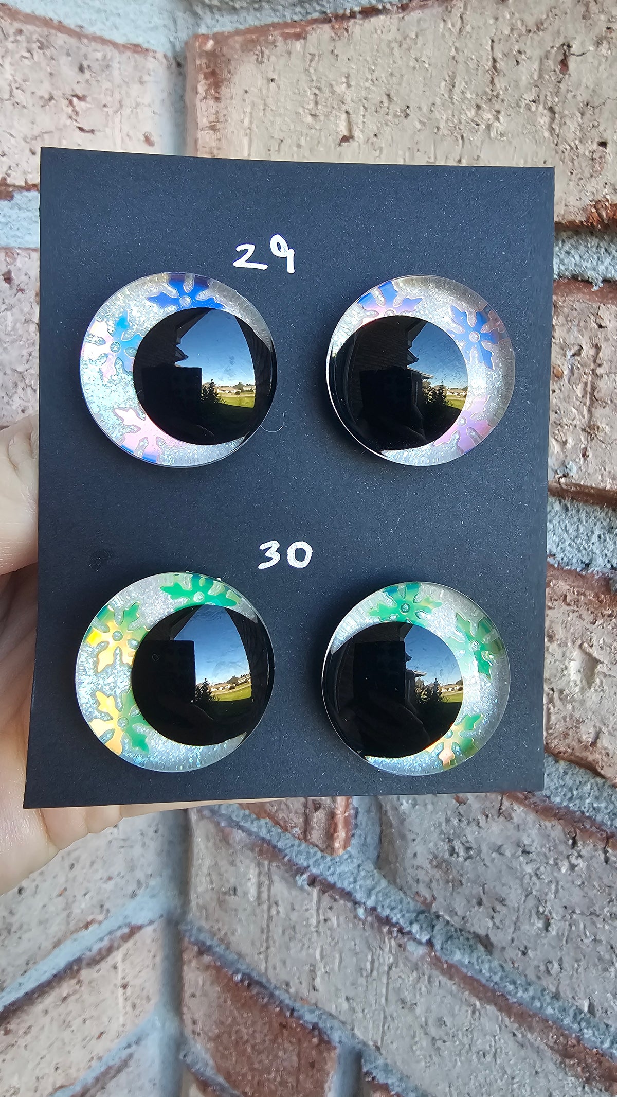 Individual Christmas Specialty Eyes