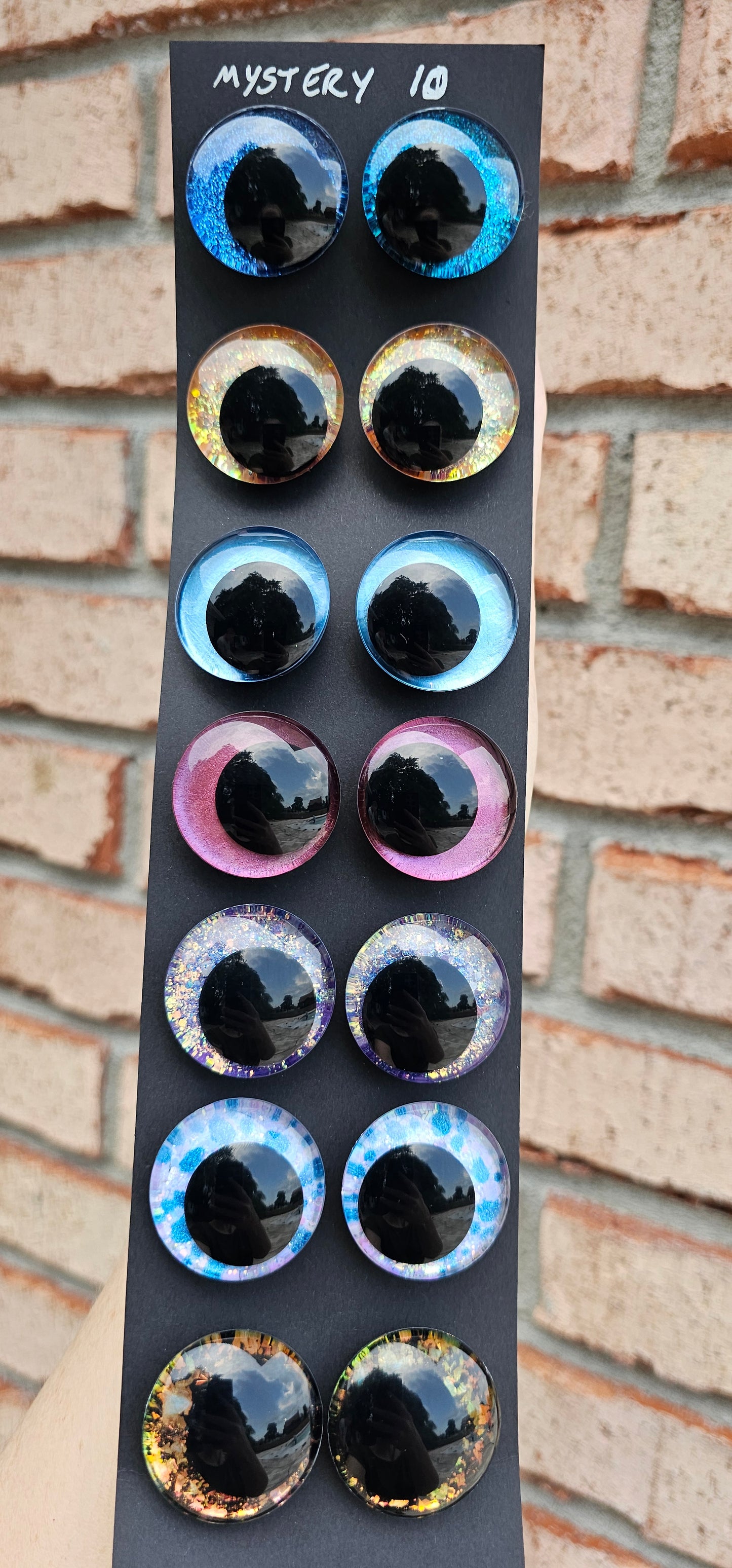 Discontinued Offcentered Eyes, Centered Eyes Clearance 40%-75% OFF