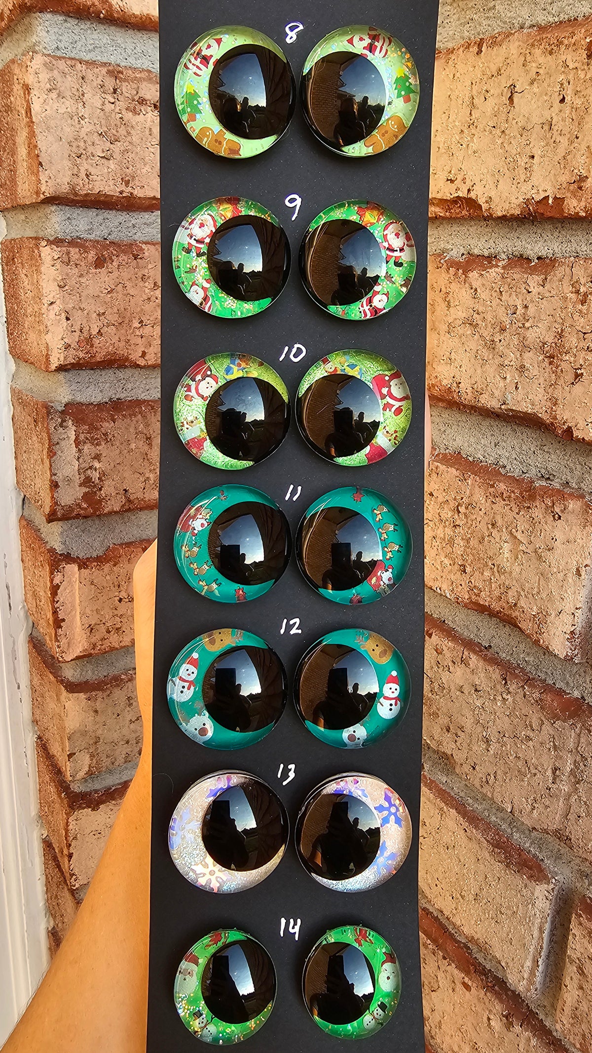 Individual Christmas Specialty Eyes