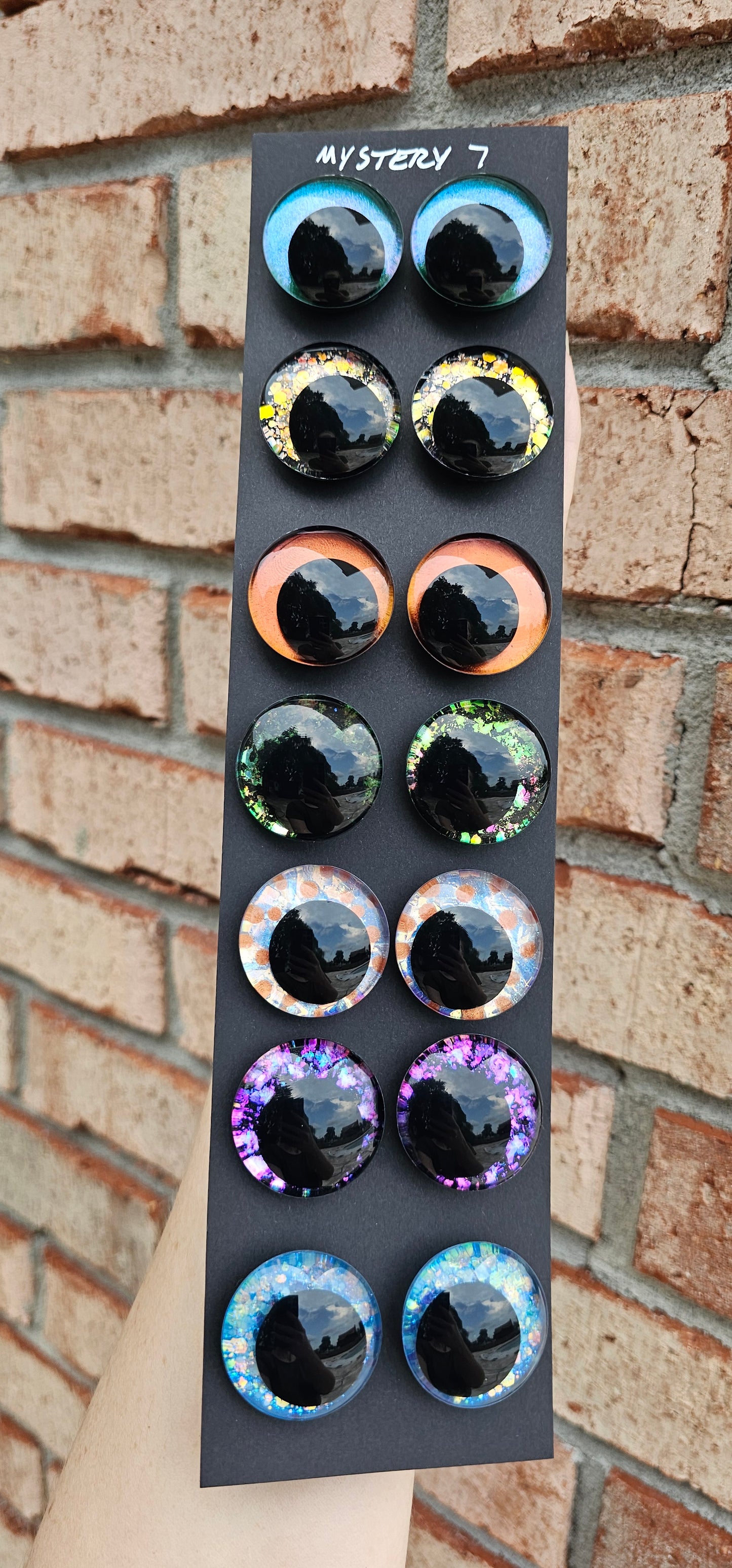 Discontinued Offcentered Eyes, Centered Eyes Clearance 40%-75% OFF