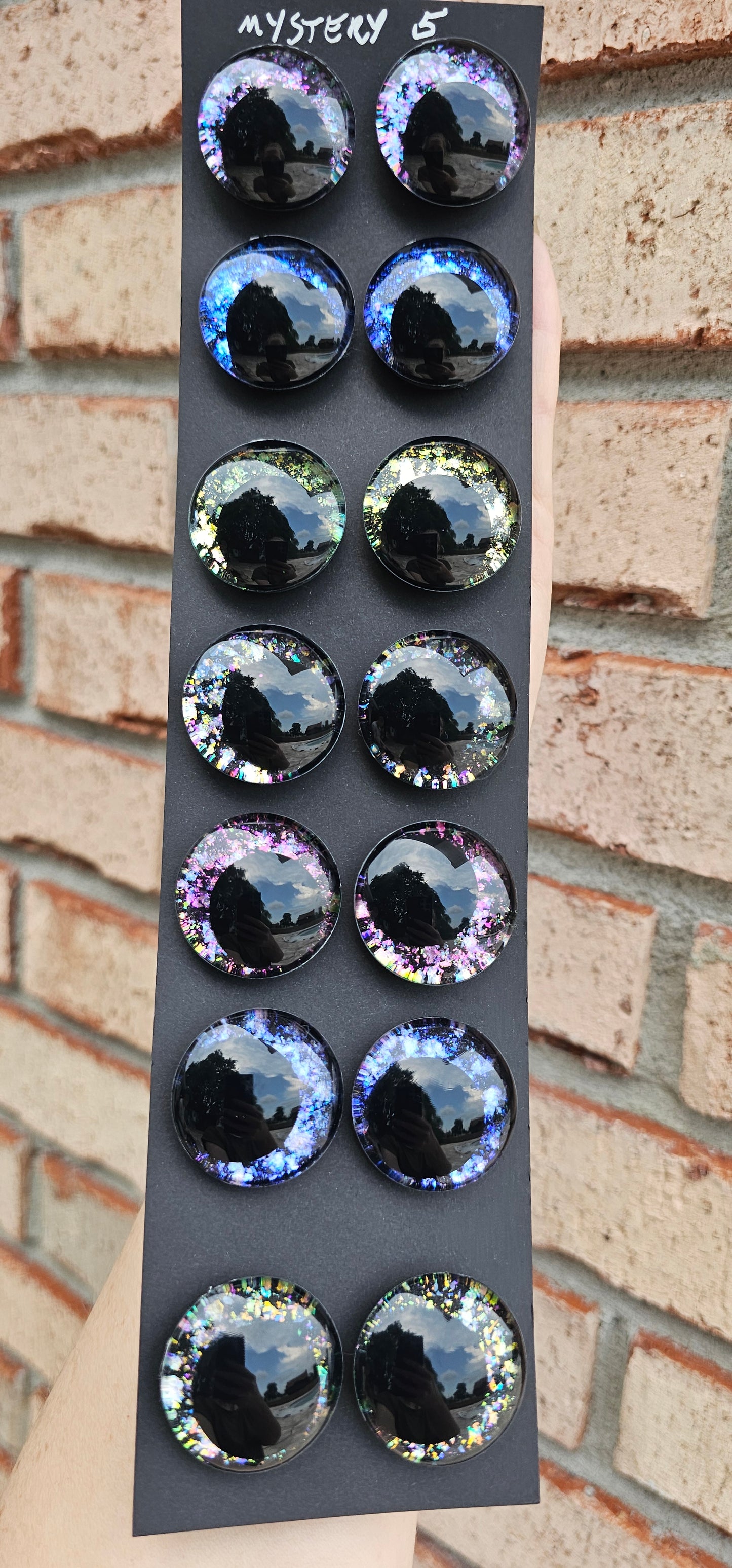 Discontinued Offcentered Eyes, Centered Eyes Clearance 40%-75% OFF