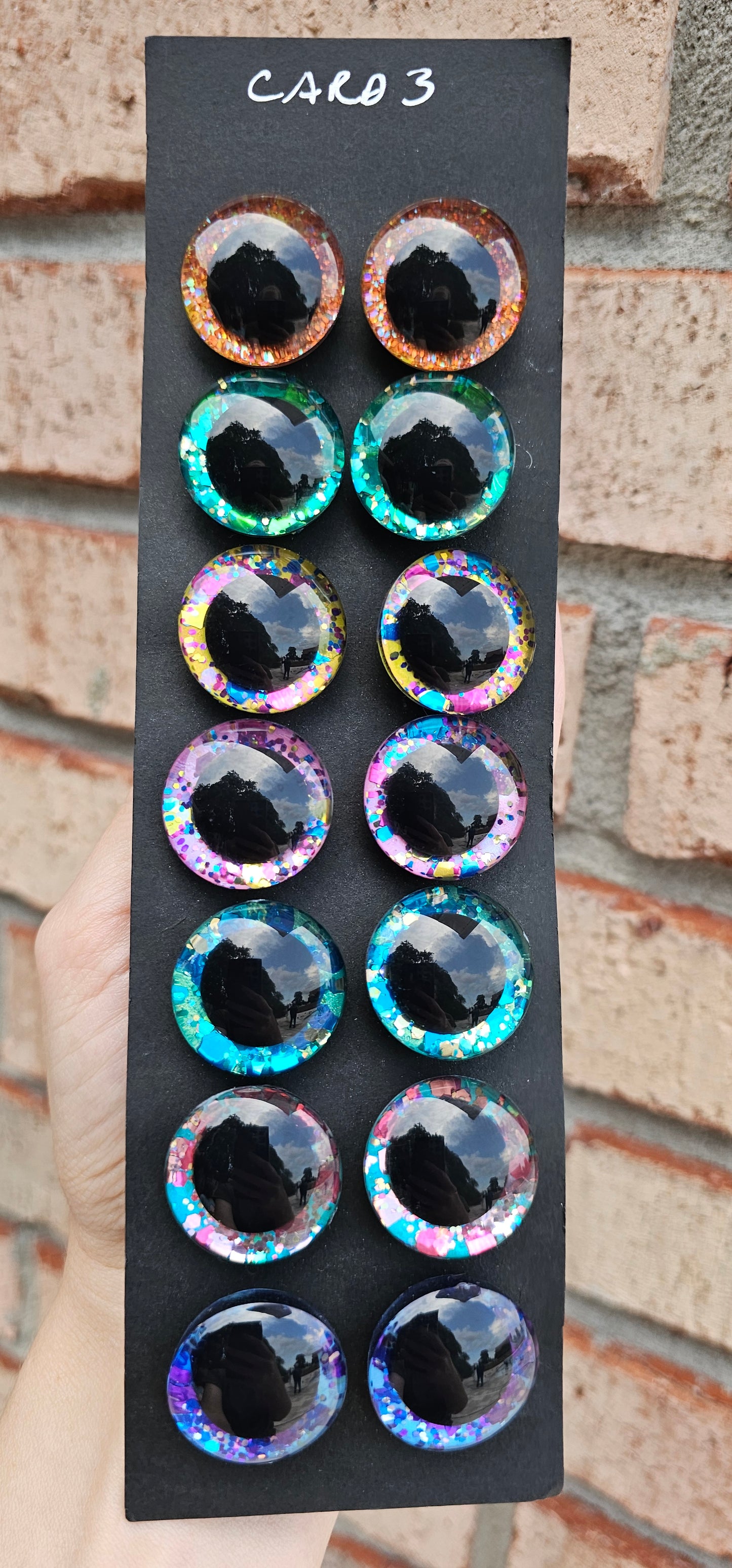 Discontinued Offcentered Eyes, Centered Eyes Clearance 40%-75% OFF